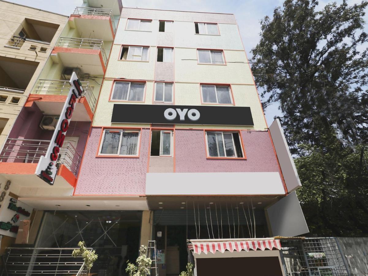 Hotel Tiara Near Christ University Bangalore Exterior foto